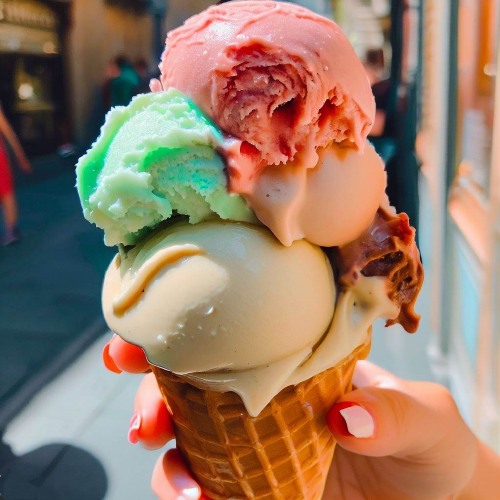 بستنی ایتالیایی جلاتو